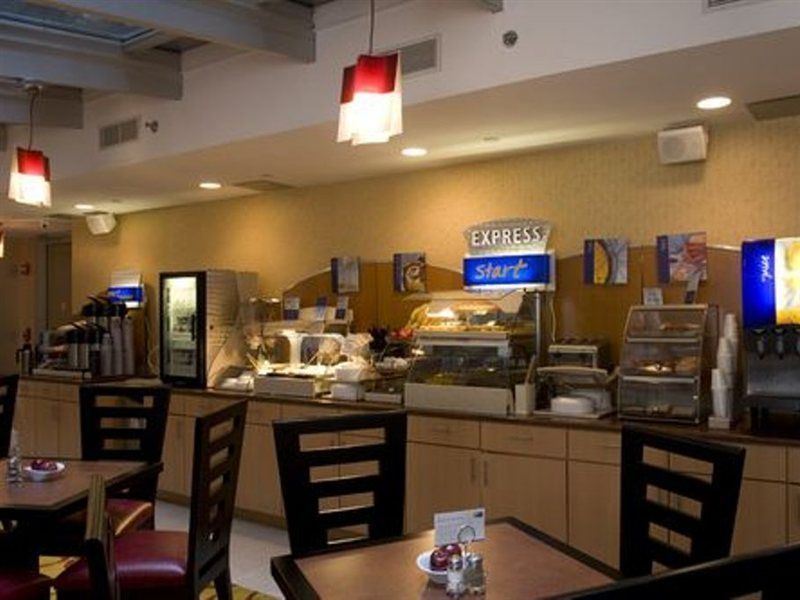 Holiday Inn Express - Wall Street By Ihg New York Restaurant bilde